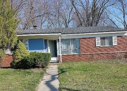Pre-foreclosure in  BEACON HL Ann Arbor, MI 48104