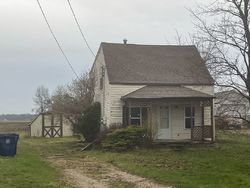 Pre-foreclosure in  W CURTIS RD Saginaw, MI 48601