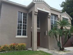 Pre-foreclosure in  SW 98TH TER Miami, FL 33196