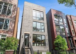 Pre-foreclosure in  N HERMITAGE AVE Chicago, IL 60622