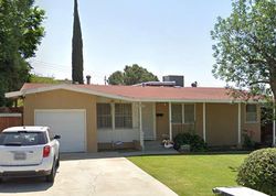 Pre-foreclosure in  SHELLY LN Bakersfield, CA 93306