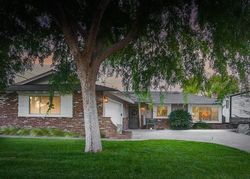 Pre-foreclosure in  ETON ST Bakersfield, CA 93306