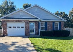 Pre-foreclosure in  CEDAR CREST LN Frankfort, KY 40601