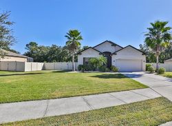 Pre-foreclosure in  75TH AVE E Palmetto, FL 34221