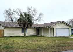 Pre-foreclosure in  MANISTEE DR Panama City Beach, FL 32413