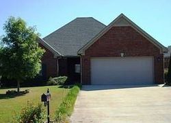 Pre-foreclosure in  HASTINGS LN Maylene, AL 35114