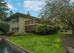Pre-foreclosure in  BOTHELL EVERETT HWY # R1 Bothell, WA 98012