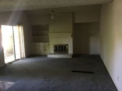 Pre-foreclosure in  EASTHAMPTON DR UNIT A Houston, TX 77039