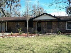 Pre-foreclosure in  EDGEWATER ST Clute, TX 77531
