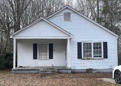 Pre-foreclosure in  MONROE AVE Jackson, TN 38301