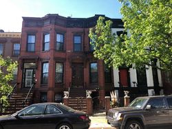 Pre-foreclosure in  QUINCY ST Brooklyn, NY 11221
