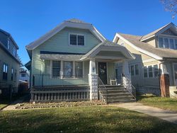 Pre-foreclosure in  N 15TH ST Milwaukee, WI 53206