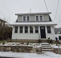 Pre-foreclosure in  KELLER AVE Rockaway, NJ 07866