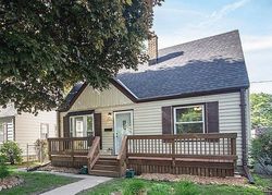 Pre-foreclosure in  W LISBON AVE Milwaukee, WI 53222