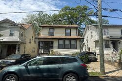 Pre-foreclosure in  PHILIP PL Irvington, NJ 07111