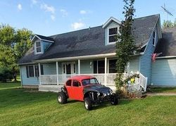 Pre-foreclosure in  KENSINGTON RD Milford, MI 48380