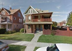 Pre-foreclosure Listing in WASHINGTON AVE HOLYOKE, MA 01040