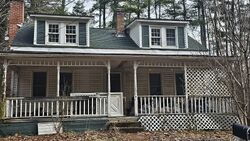 Pre-foreclosure in  RIVER ST Belchertown, MA 01007