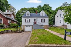 Pre-foreclosure in  WASHINGTON ST Norwood, MA 02062