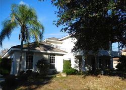 Pre-foreclosure in  CRESTGATE CIR Orlando, FL 32819