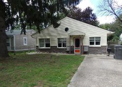 Pre-foreclosure in  N EXETER AVE Indianapolis, IN 46222