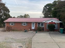 Pre-foreclosure in  BEECHWOOD ST Hope Mills, NC 28348