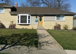 Pre-foreclosure in  N NEVA AVE Addison, IL 60101