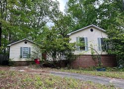 Pre-foreclosure in  GREENTREE PKWY Macon, GA 31220