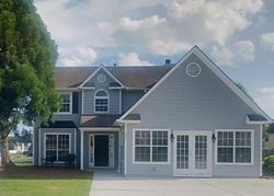 Pre-foreclosure in  HORSESHOE BND Riverdale, GA 30274