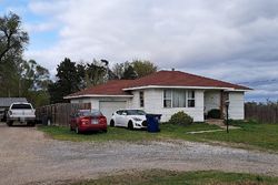 Pre-foreclosure in  W MACARTHUR RD Wichita, KS 67217