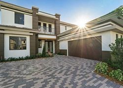 Pre-foreclosure in  SHORE ST Pompano Beach, FL 33076
