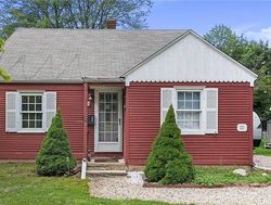 Pre-foreclosure in  HARMUND PL Wethersfield, CT 06109