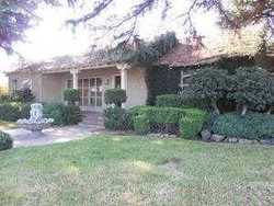 Pre-foreclosure in  E STADIUM DR Stockton, CA 95204