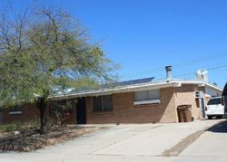 Pre-foreclosure in  W CALLE FRESA Tucson, AZ 85741