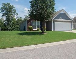 Pre-foreclosure in  CAMDEN COVE CIR Calera, AL 35040