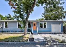 Pre-foreclosure in  PERRYMAN ST New Braunfels, TX 78130