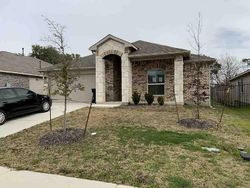 Pre-foreclosure in  ARROWHEAD VINE ST Leander, TX 78641