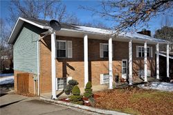 Pre-foreclosure Listing in COLONIAL DR WAYNESBURG, PA 15370