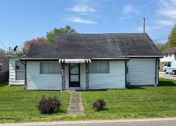 Pre-foreclosure in  TOWNSHIP ROAD 1427 W South Point, OH 45680