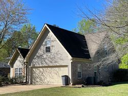 Pre-foreclosure in  ORA LN Caledonia, MS 39740