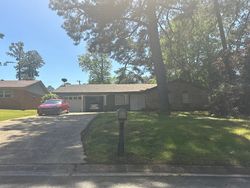 Pre-foreclosure in  S BROOKWOOD DR Shreveport, LA 71118