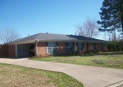 Pre-foreclosure in  PAIGE DR Monroe, LA 71203