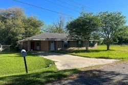 Pre-foreclosure in  WILDA DR Kaplan, LA 70548