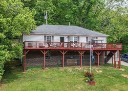 Pre-foreclosure in  JACKSON FERRY RD Winchester, KY 40391