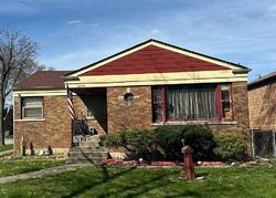 Pre-foreclosure in  S UNION AVE Riverdale, IL 60827