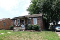 Pre-foreclosure in  KESSLER BLVD Seymour, IN 47274