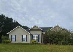 Pre-foreclosure in  EASTVIEW AVE Kathleen, GA 31047