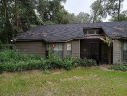 Pre-foreclosure in  APOLLO TRL Tallahassee, FL 32309