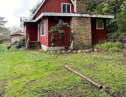 Pre-foreclosure in  3RD AVE S Seattle, WA 98198