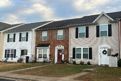 Pre-foreclosure in  LEIGHANN LN Fredericksburg, VA 22408